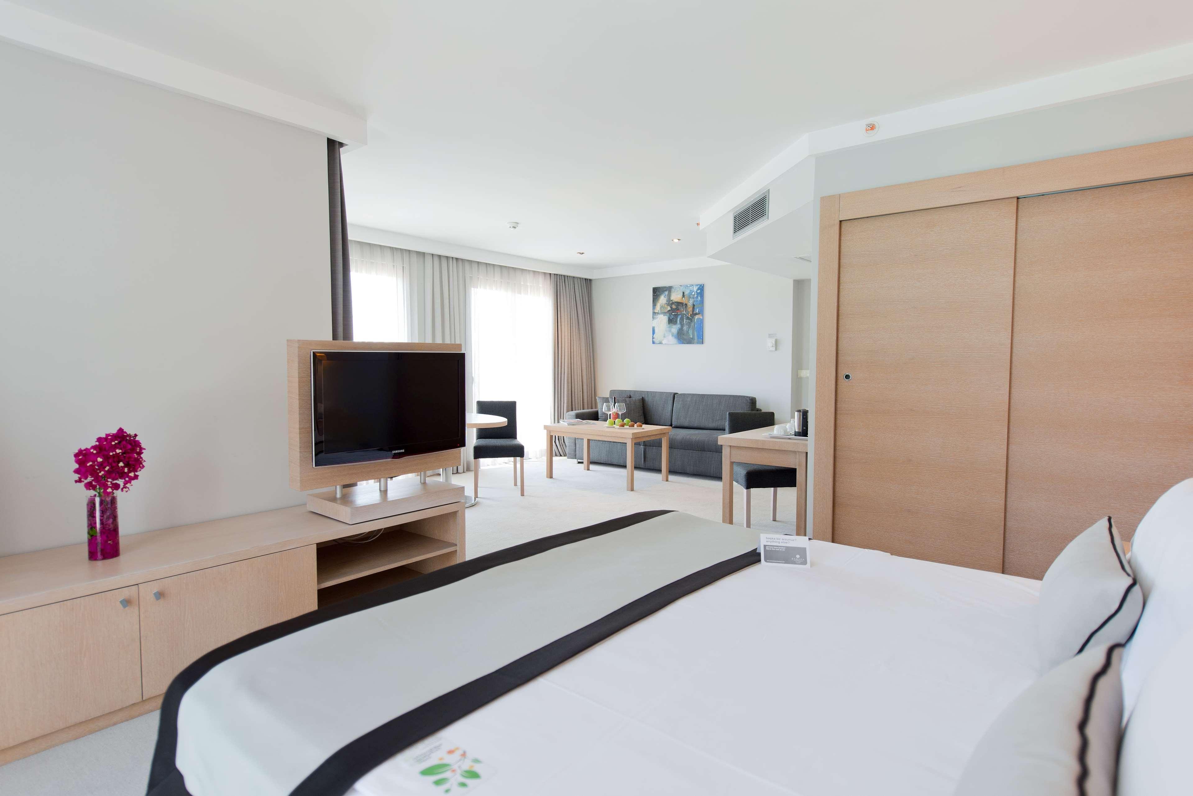 รามาดา รีสอร์ต บาย วินด์แฮม บอดรุม Hotel บิเตซ ภายนอก รูปภาพ