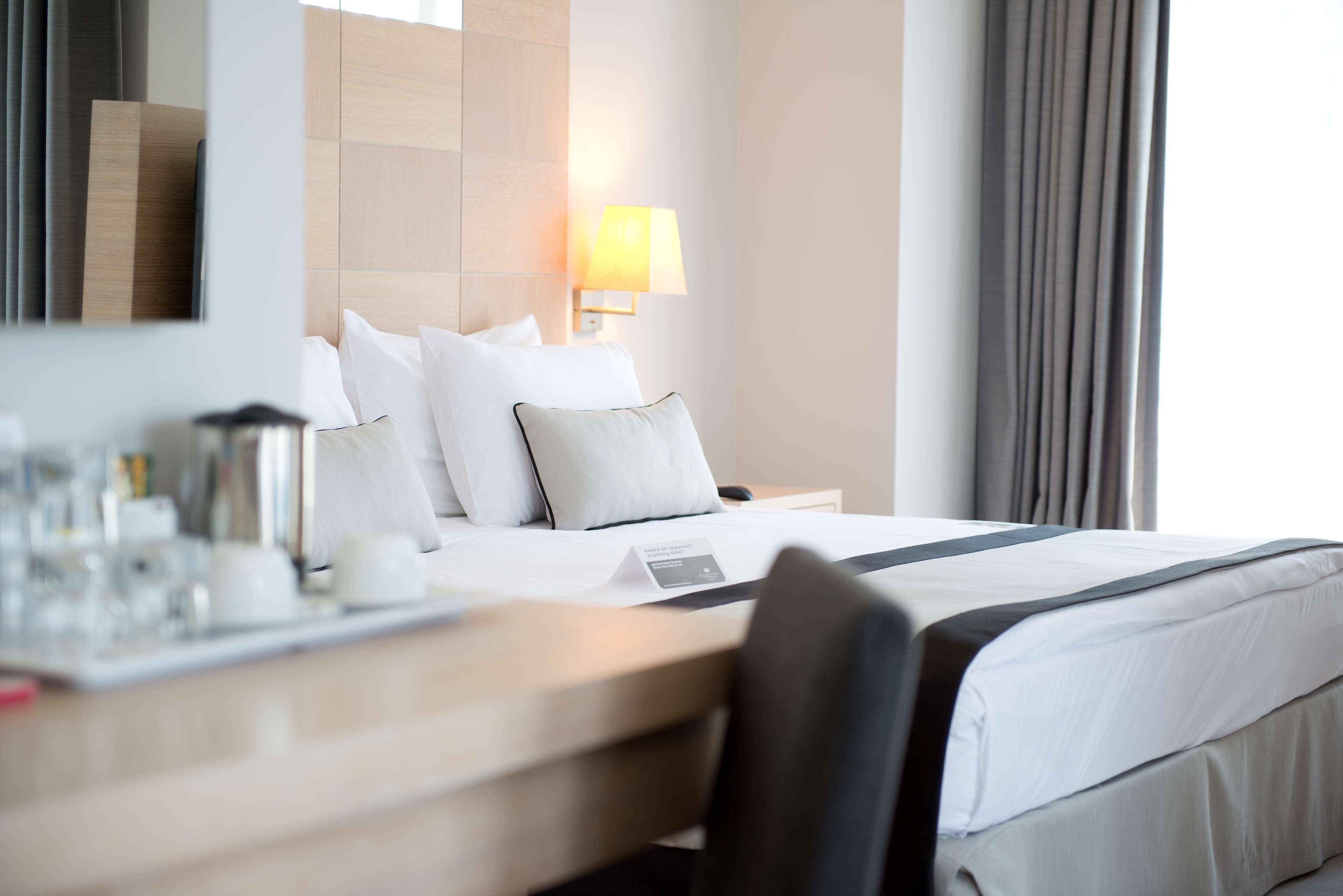 รามาดา รีสอร์ต บาย วินด์แฮม บอดรุม Hotel บิเตซ ภายนอก รูปภาพ