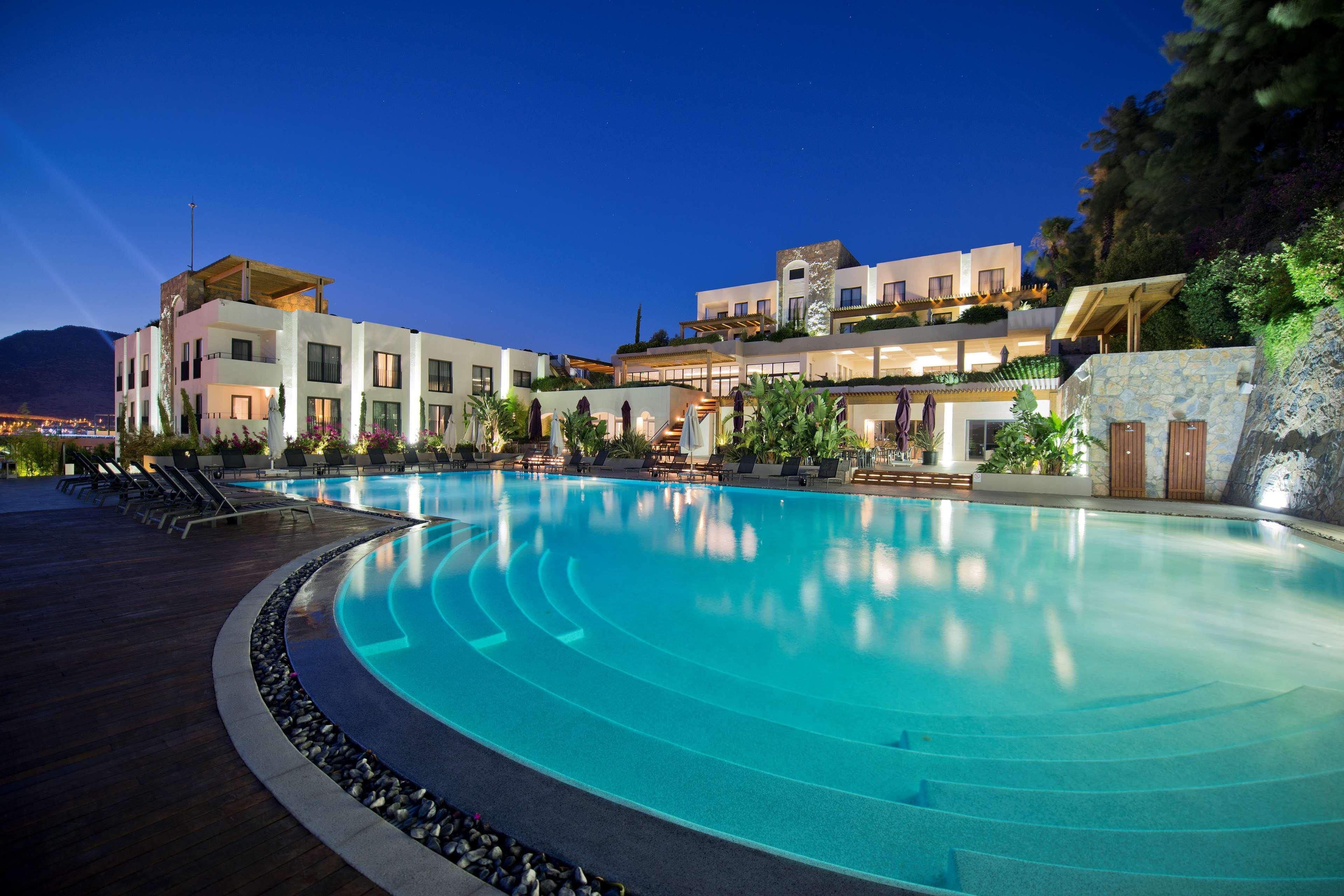 รามาดา รีสอร์ต บาย วินด์แฮม บอดรุม Hotel บิเตซ ภายนอก รูปภาพ