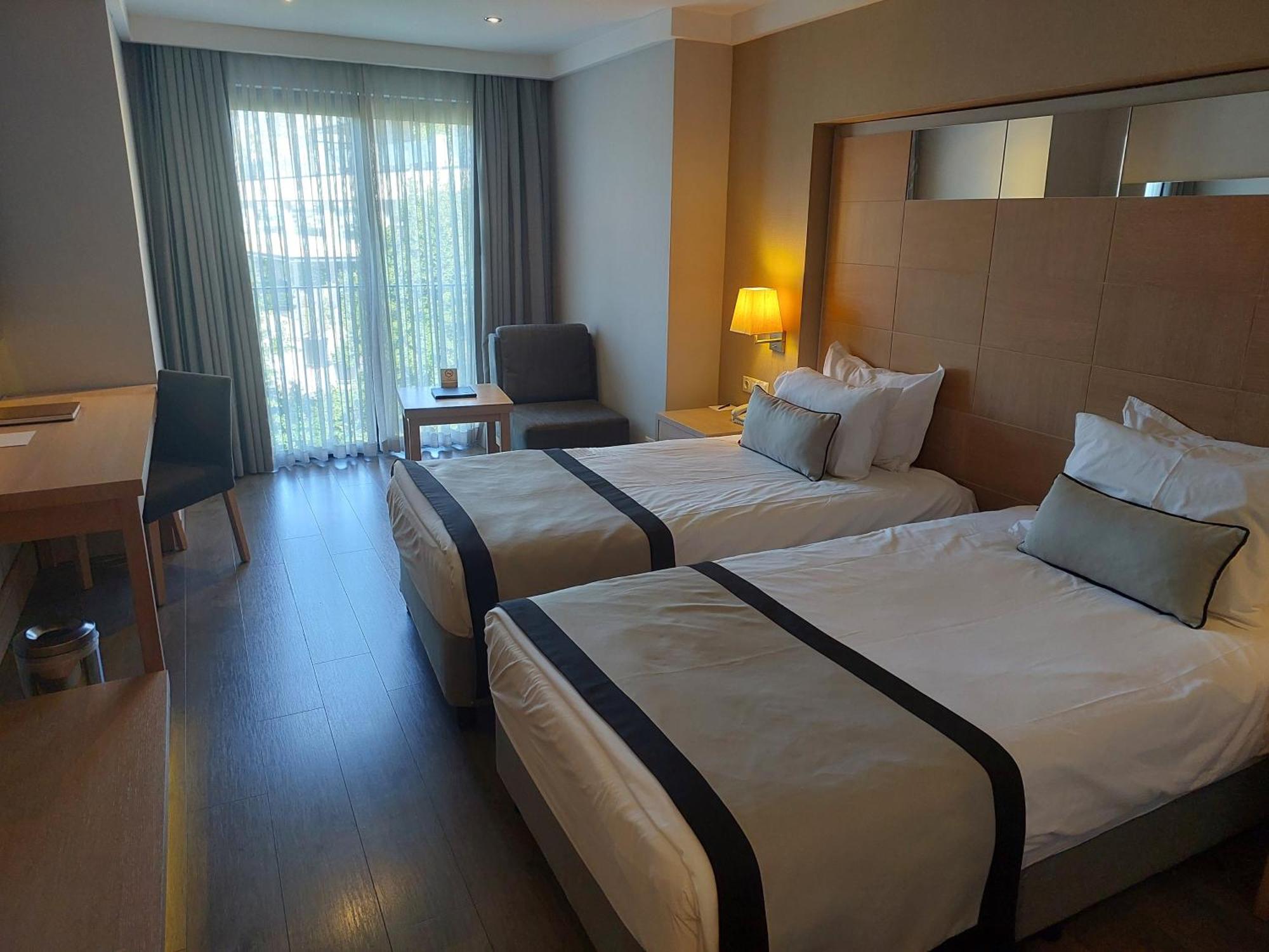 รามาดา รีสอร์ต บาย วินด์แฮม บอดรุม Hotel บิเตซ ภายนอก รูปภาพ